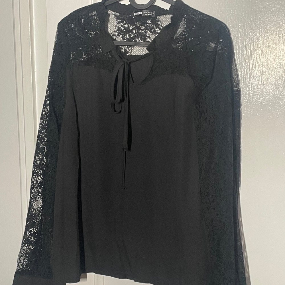 Lace Flare Sleeve Tie Neck Blouse